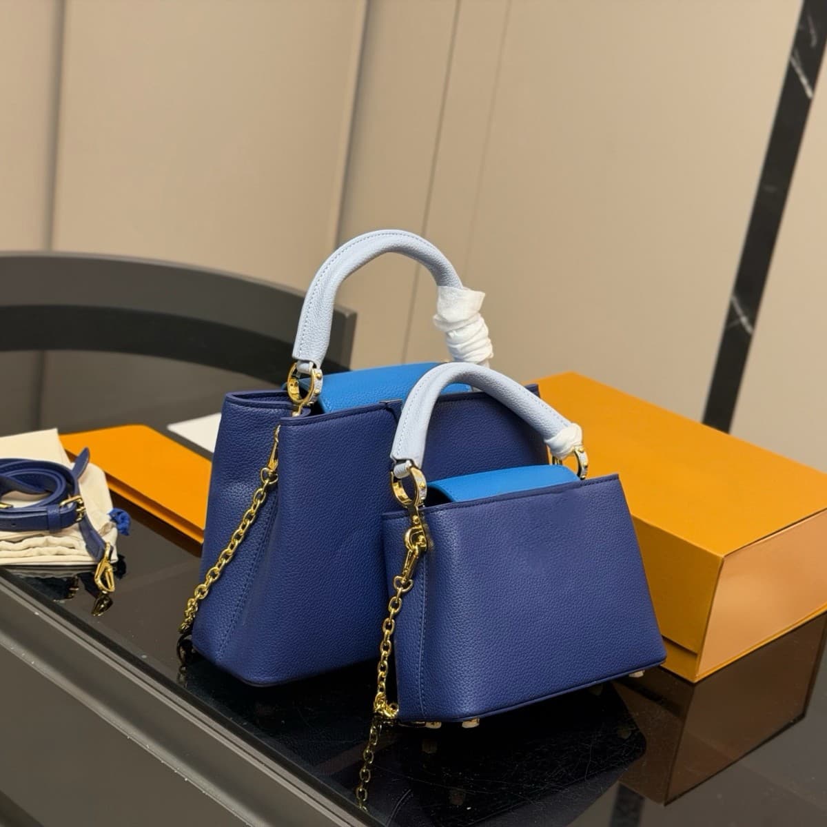 Cross-border new women's bag, fashionable and simple lady's bag, hand-held shoulder crossbody bag, foreign trade hot style, versatile and light luxury style