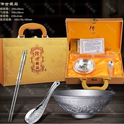 Three-piece set of gold and silver bowls, handed down from generation to generation, collection of bowls, silver chopsticks, silver spoon set, gift box set, antique antique set