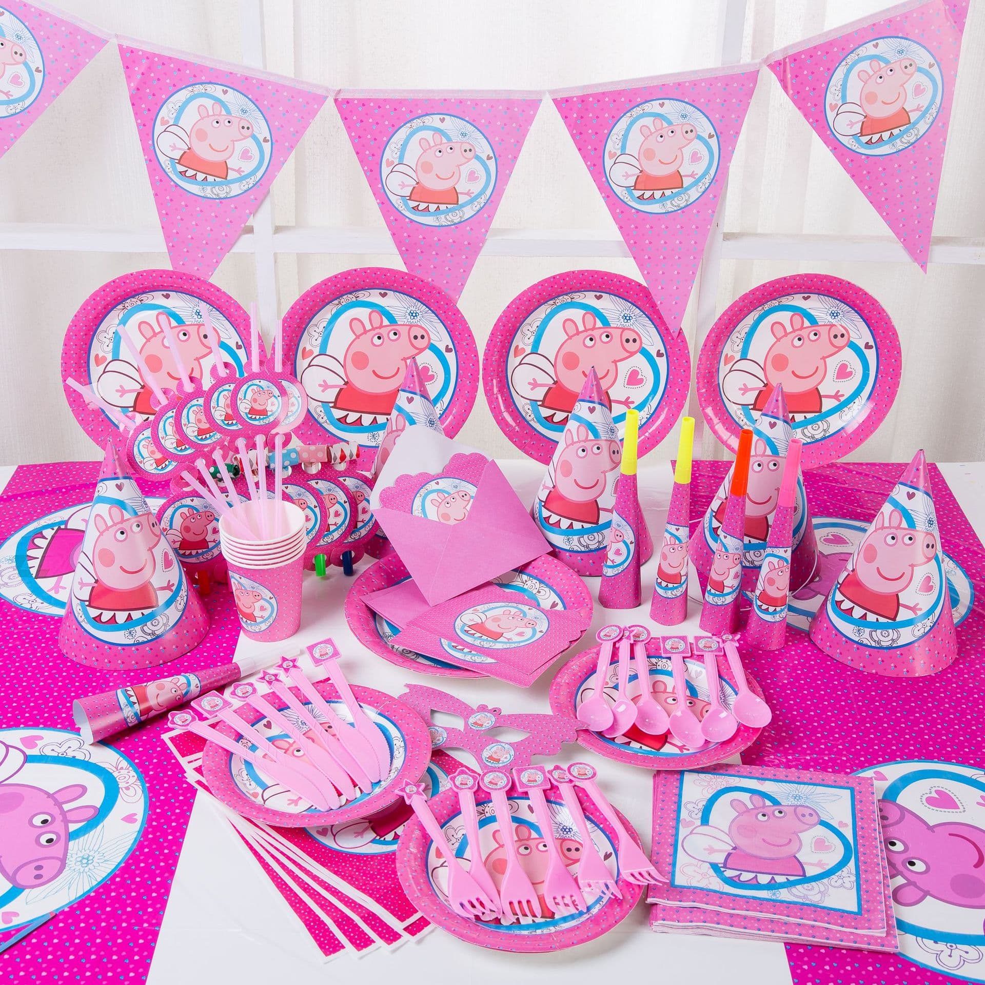 Birthday party spot pink piglet cartoon children's theme party supplies paper plate knife set