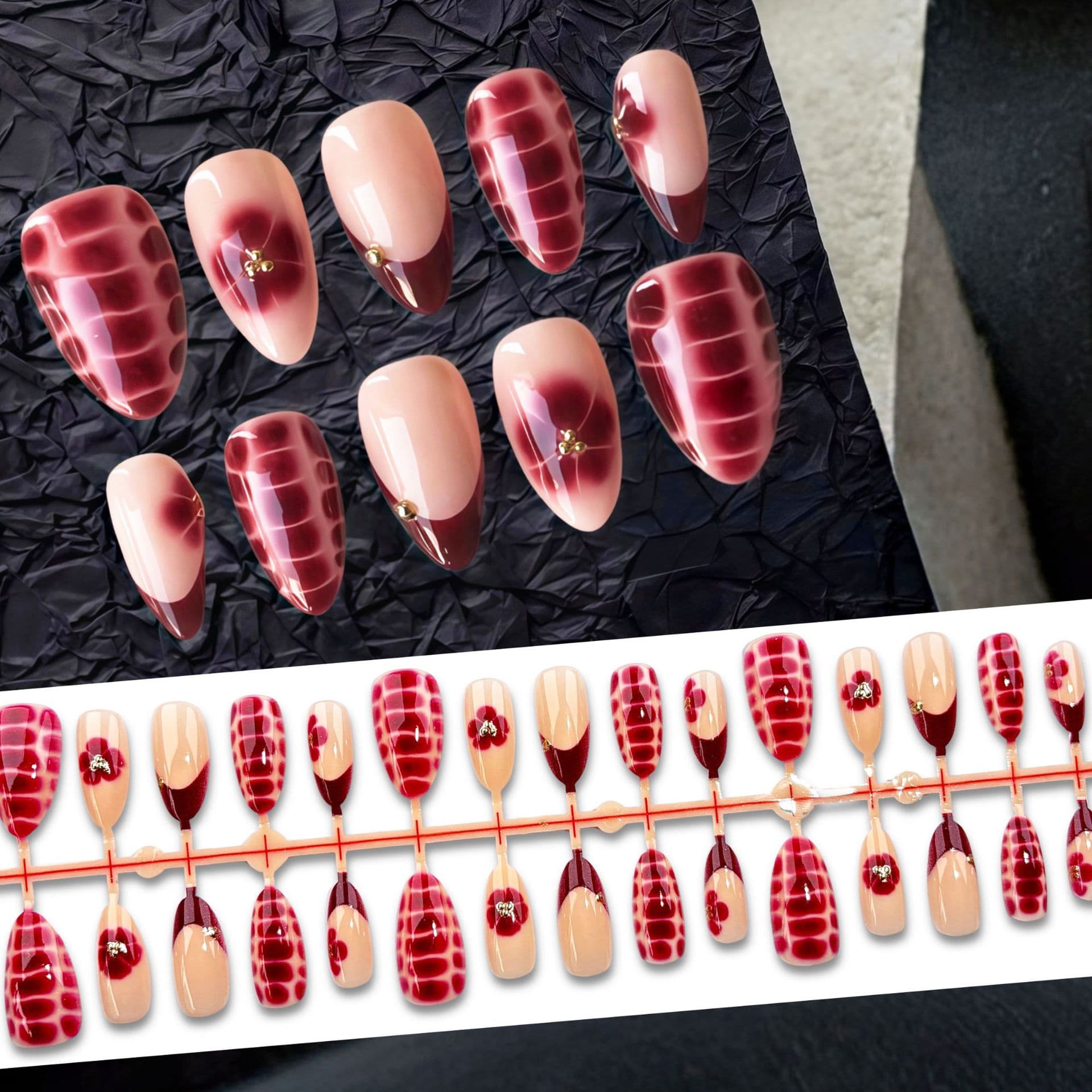 Red Export French Almond Wearable Nails, Ins Valentine's Day Gold Foil Flower Press On Nails, Fake Nails