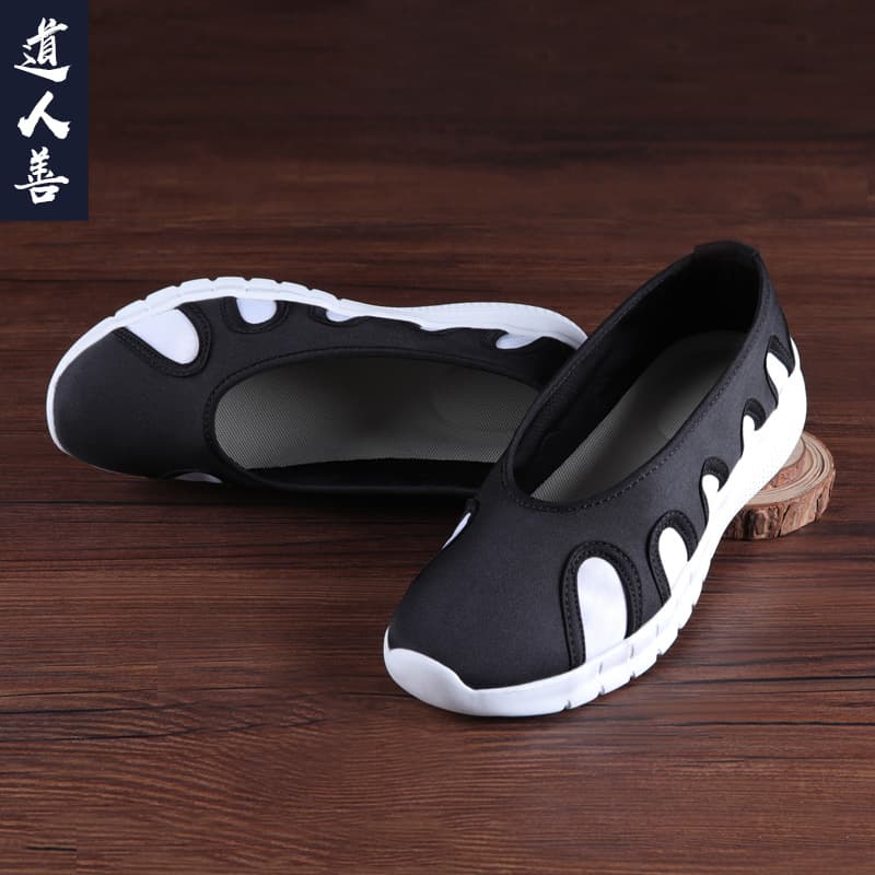 Taoist good four seasons Taoist shoes Taoist Tai Chi shoes Tai Chi cloud hook shoes non-slip soles Shifang shoes practice shoes