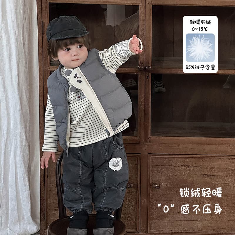 Boys' winter down vest, cartoon sleeveless coat, thickened warm vest for infants, Class A