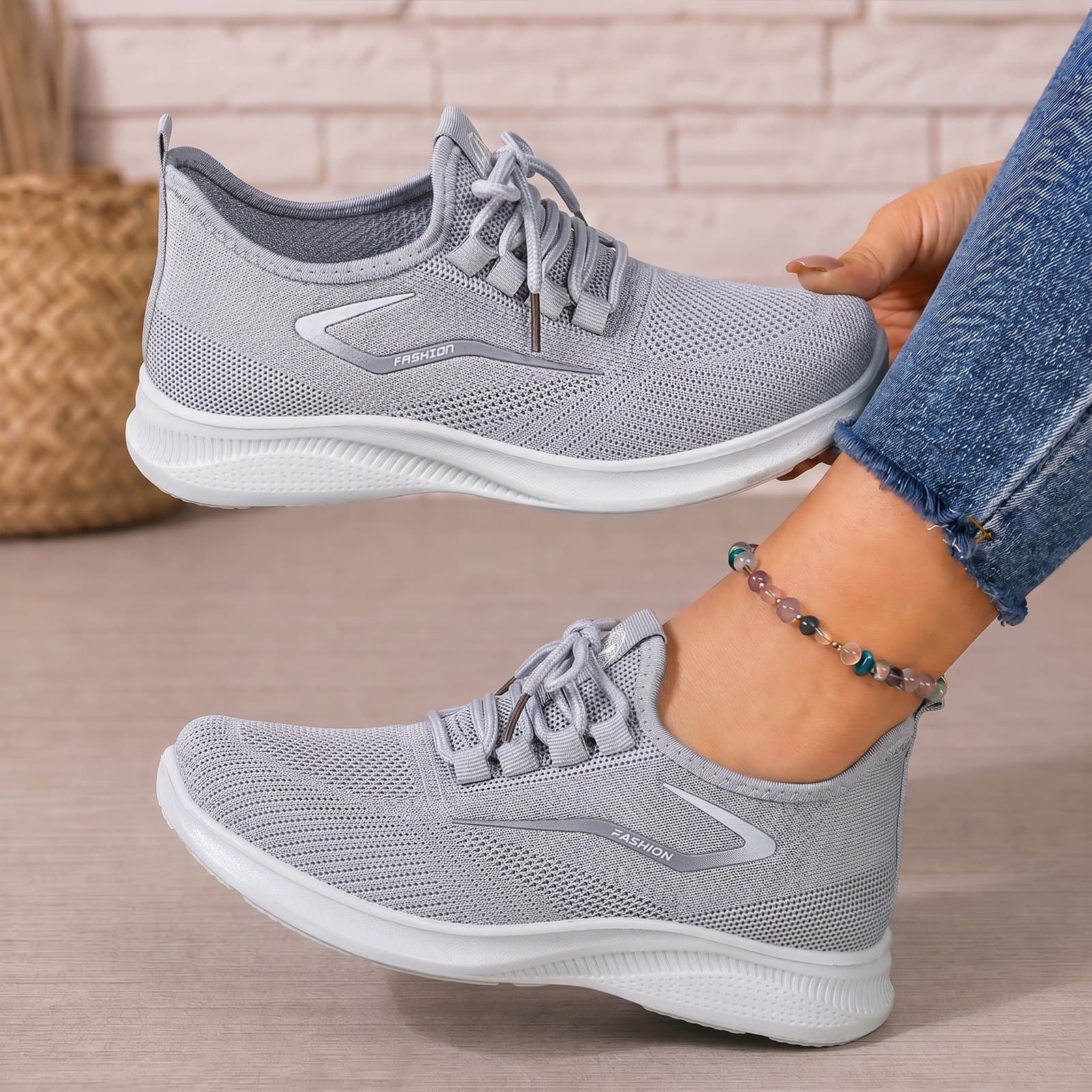 Women's Casual Sneakers Low-Top Knit Breathable Shoes Wholesale Cross-Border Shallow Comfortable Versatile