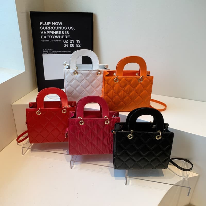 Quilted Embroidery Thread Bag for Women 2025 Spring New Trendy Fashion Stylish Women's Bag Popular Shoulder Crossbody Handbag