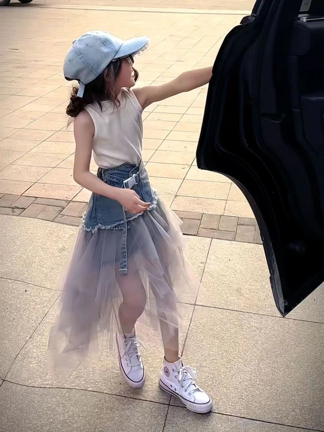 Girls' Dress Set Summer New Korean Style Fashionable for Older Children Runway Vest Denim Patchwork Tulle Skirt Set