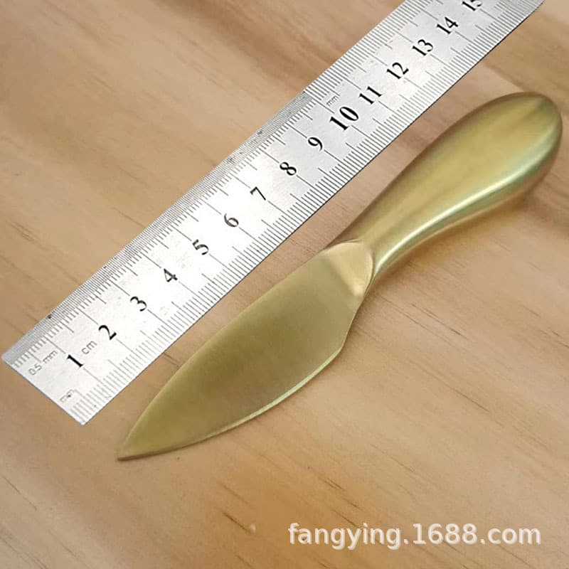 Wholesale stainless steel pointed cheese knife set, gold butter knife, cheese and cake baking tools.