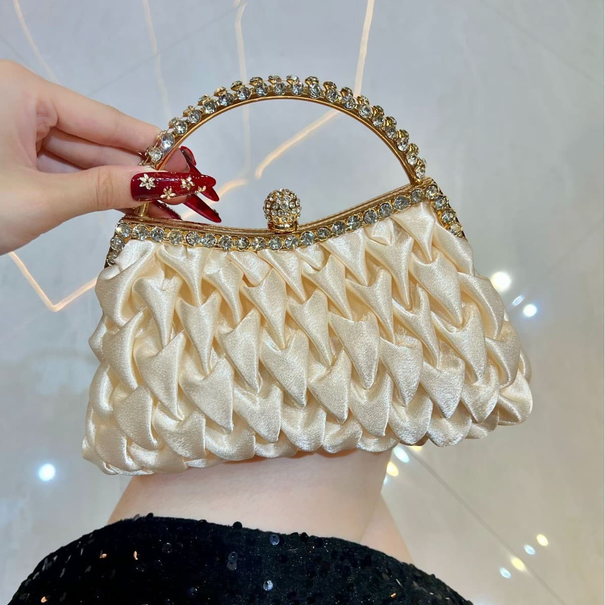 New Cross-Border Women's Bag, Celebrity Style Handbag with Rhinestones and Satin, Banquet Bag, Shoulder Bag, Crossbody Evening Bag