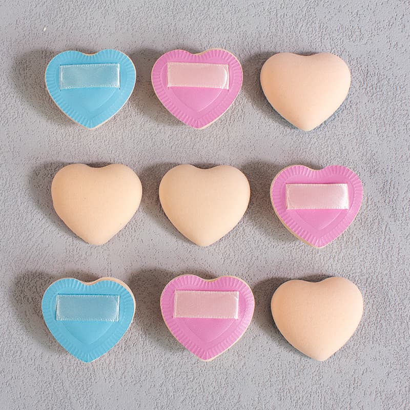 Bright Leather Heart-Shaped Mini Marshmallow Puff, Thickened Q-Elastic Non-Powder-Absorbing Marshmallow Puff for Applying Makeup Powder