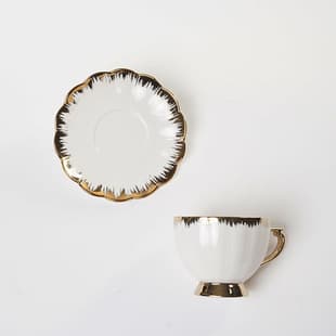 Factory Clearance Business Series Gold-Swept Embossed Light Luxury Simple Style Ceramic Cup and Saucer Pure White High-Quality Coffee Cup and Saucer