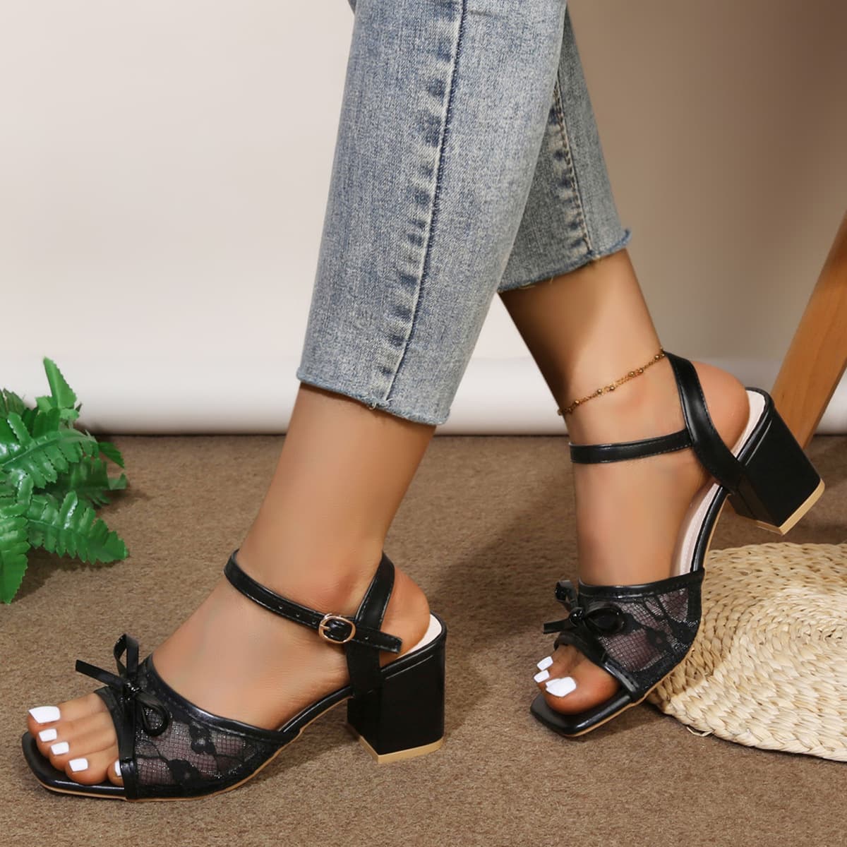 2026 New Summer European and American Style Black Bow Square Toe Chunky Heel High Heel Slippers for Women, Fashionable and Versatile