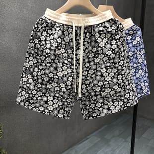 High-end Chic Floral Casual Shorts for Men, Streetwear Loose 5/5 Length Shorts, 2026 Summer New Arrival Men's Beach Shorts