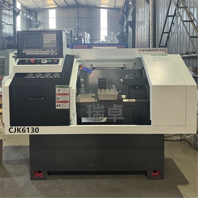 Manufacturer Supply Small High-Precision 6130 CNC Machine Hardware Processing CNC Lathe