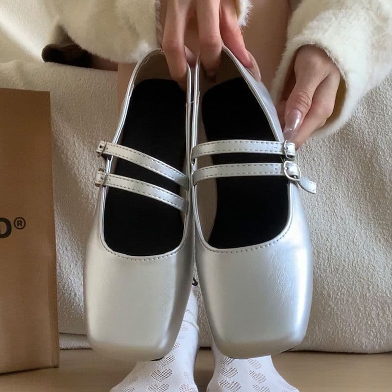 Vintage French Mary Jane Shoes for Women 2024 New Summer Style, Flat Heel Single Shoes with Dresses, Shallow Mouth