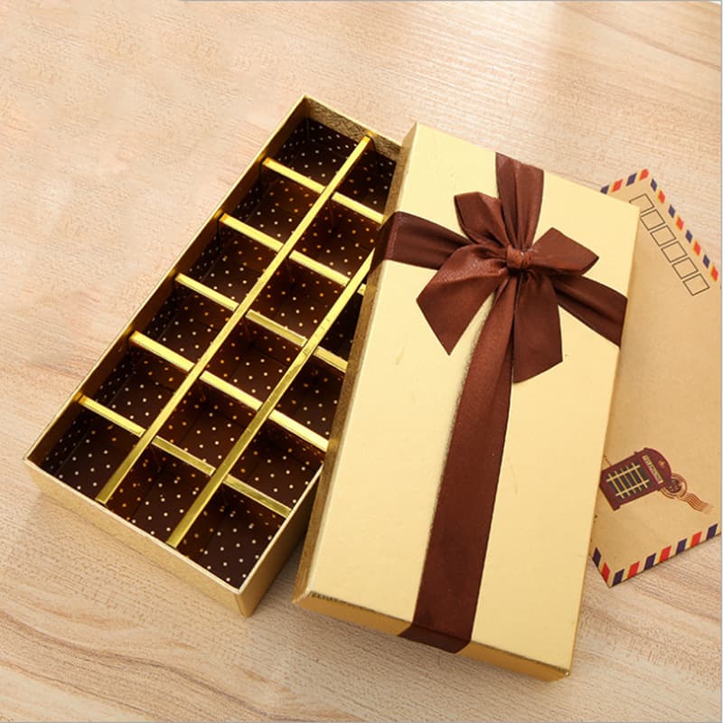 Chocolate box golden 18 grid candy packaging box 520 Valentine's Day chocolate gift box manufacturer spot wholesale