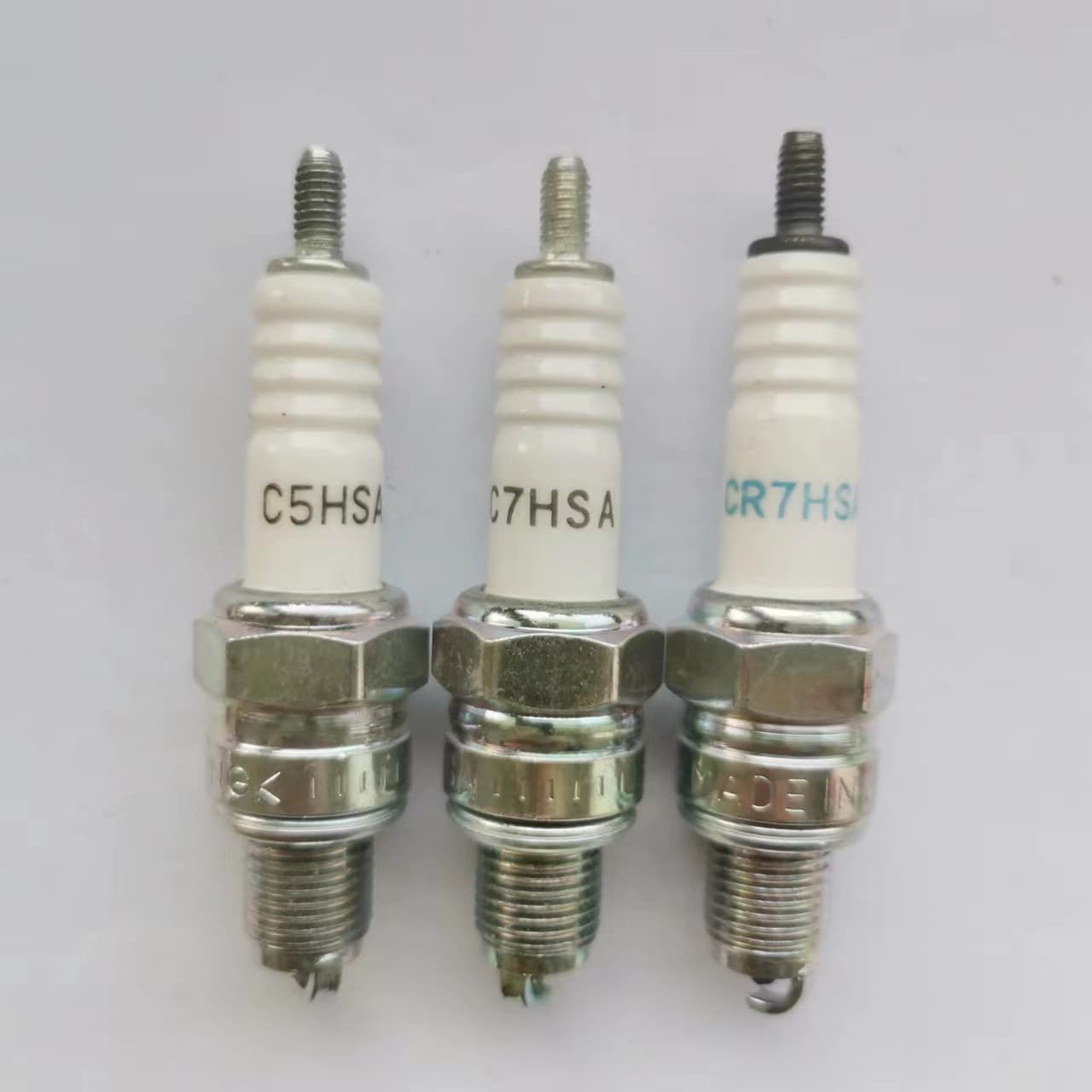 C7HSA 4-Stroke Motorcycle Spark Plug 70/80/90/110 Scooter Spark Plug 4429 ATV Spark Plug