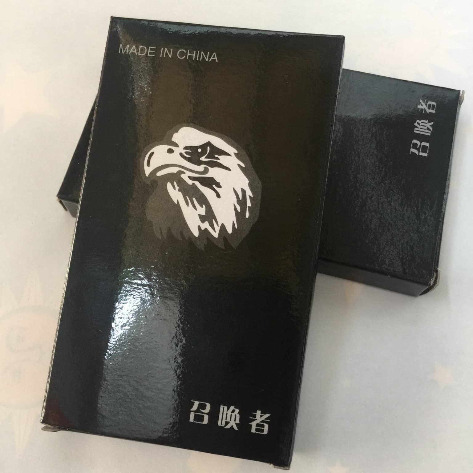 Summoner Cardboard Box, Four-Finger Hand Mouth Cardboard Box Iron Full Head Cardboard Box Finger Guard, Black Cardboard Box, Packaging Box
