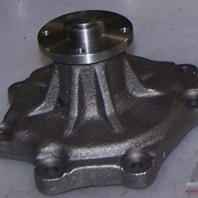 21010-06J29 for Nissan forklift engine water pump.