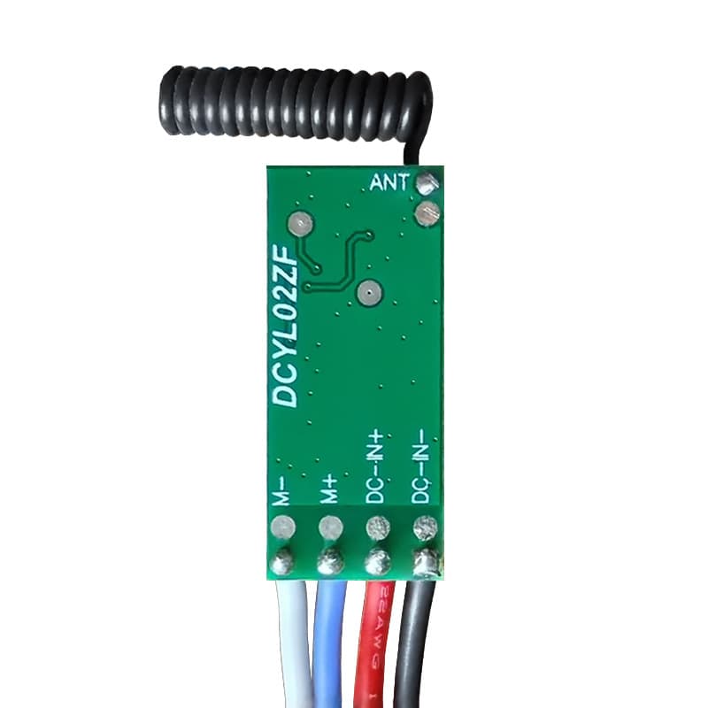Wireless remote control switch, low-power miniature motor remote control switch, controls motor forward and reverse rotation.