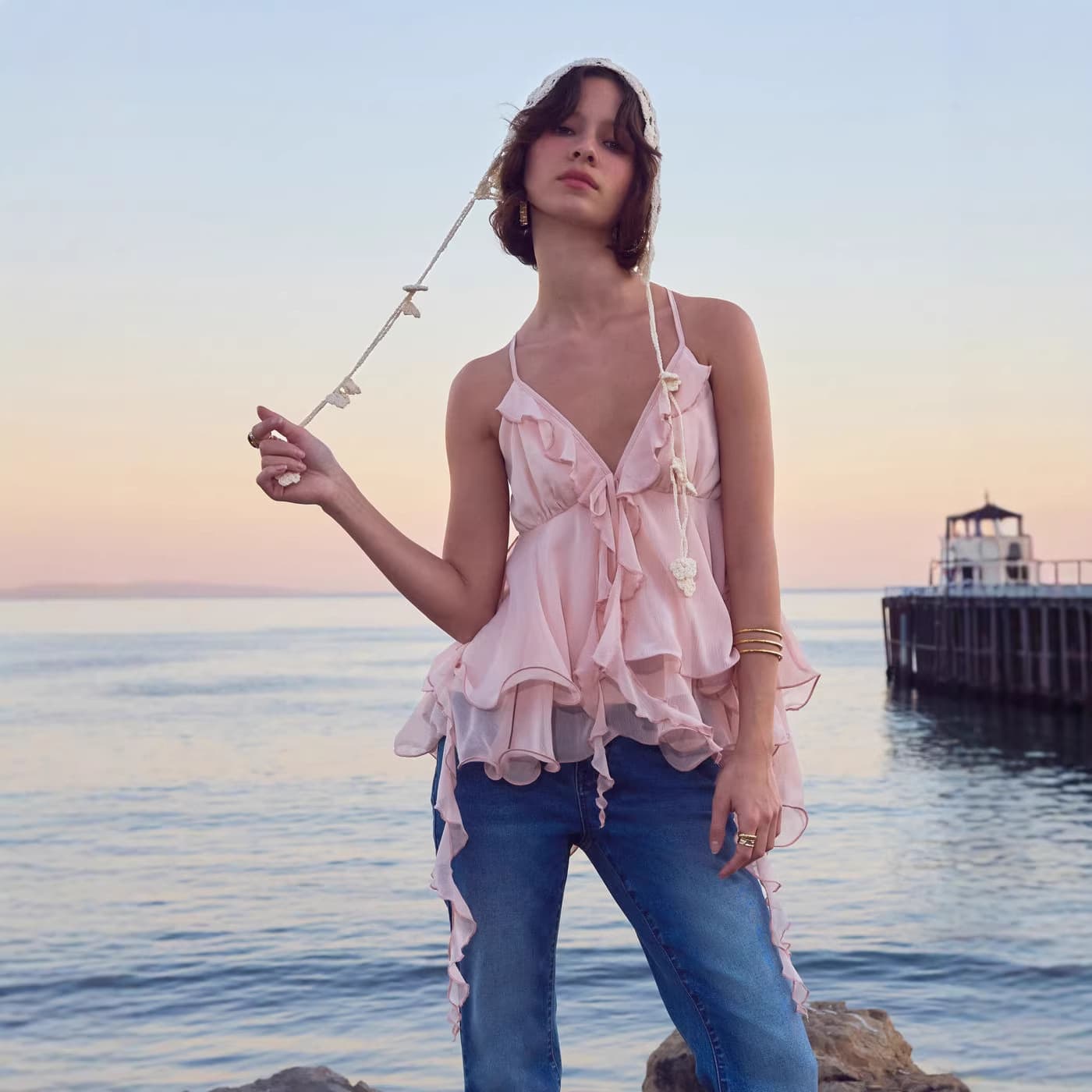 Cross-Border Amazon Ruffled Halter Top for Women, Summer Beach Vacation Style, Unique Design Halter Neck Top