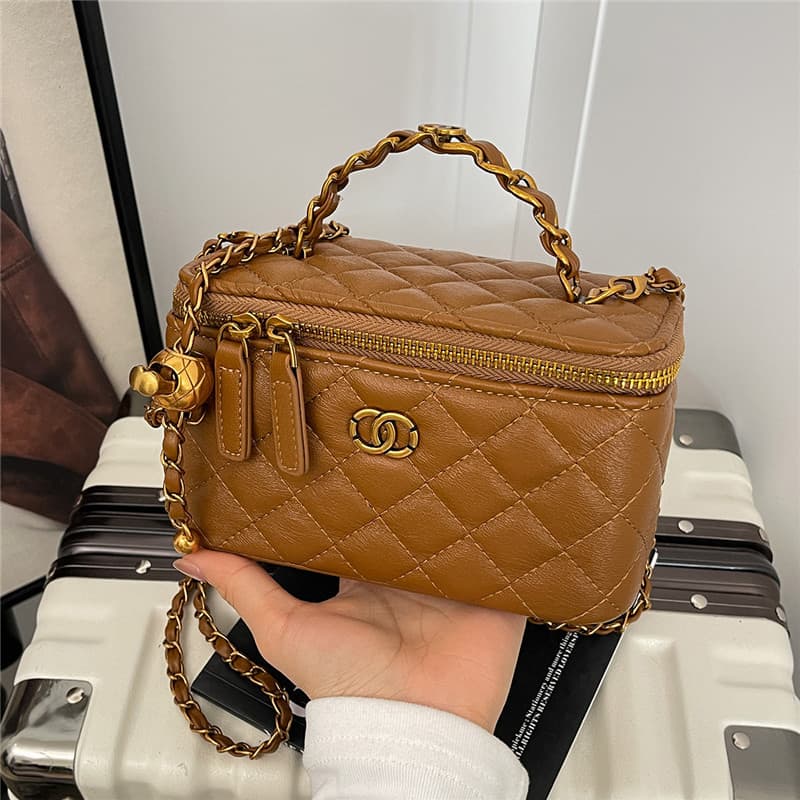 2026 Summer Chanel-Style Diamond Quilted Handbag Small Square Bag Chain Bag Bucket Bag Cosmetic Bag Shoulder Crossbody Bag