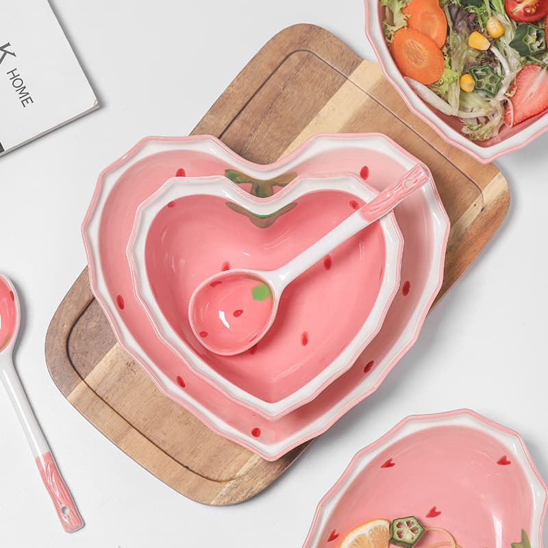 Ins Strawberry Bowl Spoon Plate Set Salad Heart-Shaped Bowl Household Tableware Ceramic Bowl Strawberry Dessert White Porcelain