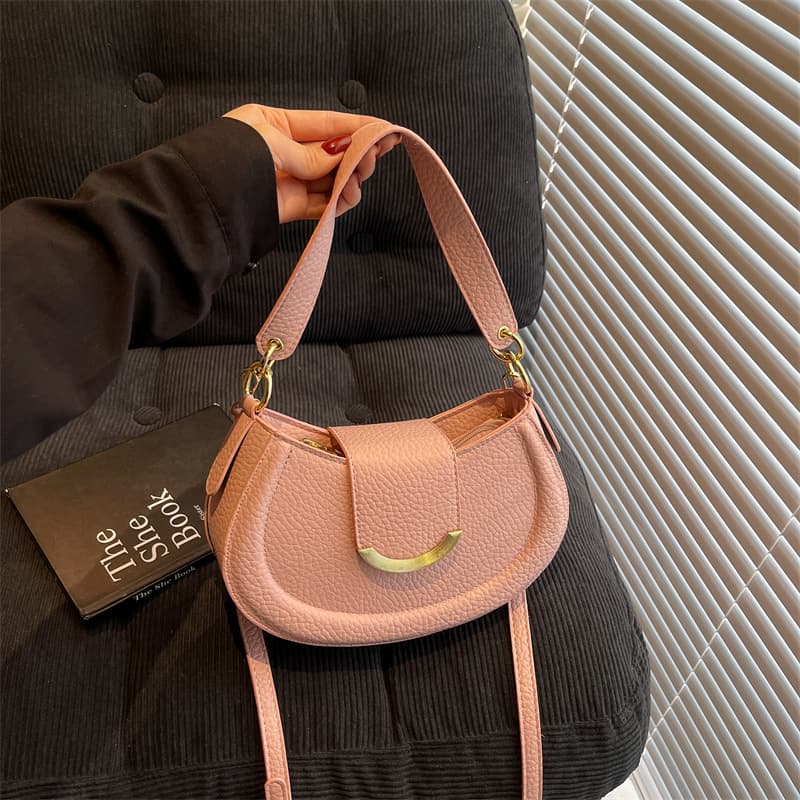 High-end niche design bag for women 2026 new trendy fashion versatile shoulder bag crossbody bag portable saddle bag