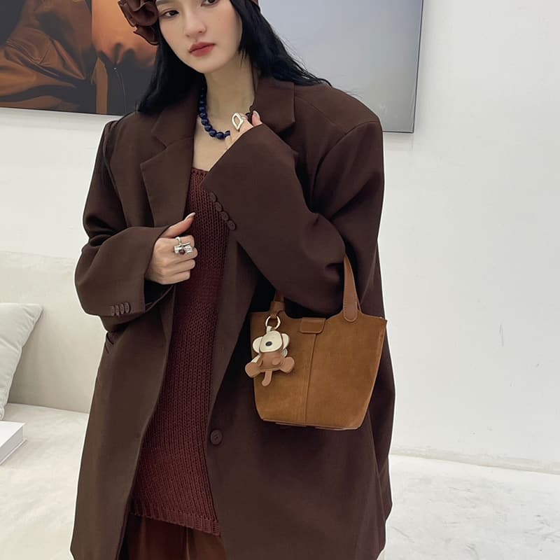 Women's Autumn/Winter Versatile New Niche Design Handbag Light Luxury Basket Style Idle Style Bucket Bag
