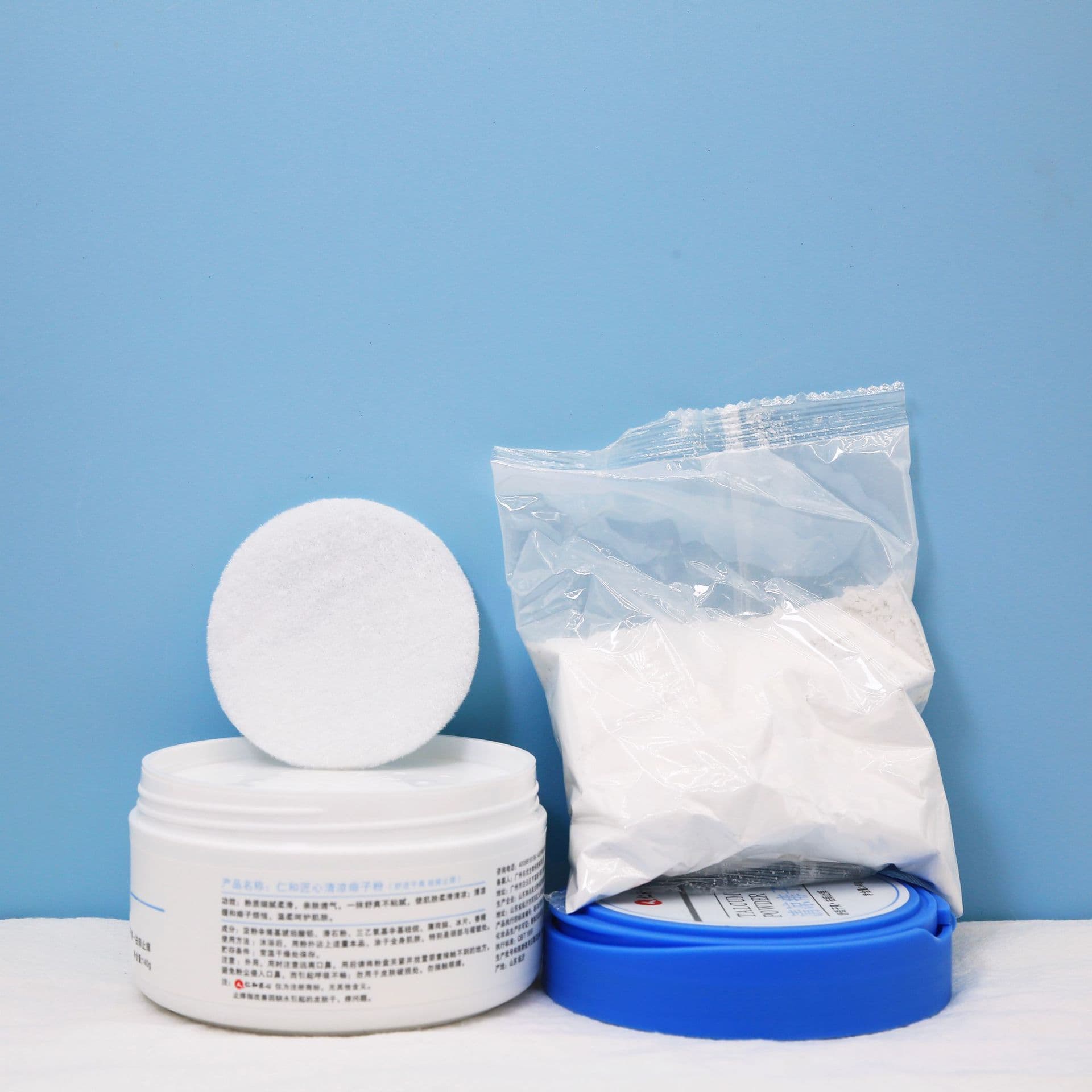 Renhe Jiangxin 140g Prickly Heat Powder Cooling Body Powder for Sweat Absorption, Home, Supermarket, Gift Promotion, Wholesale