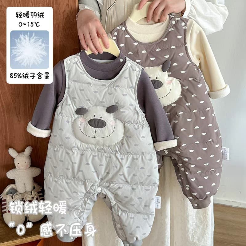 Infant down jumpsuit, autumn and winter style, white duck down cartoon overalls for boys, warm down pants for boys, category a