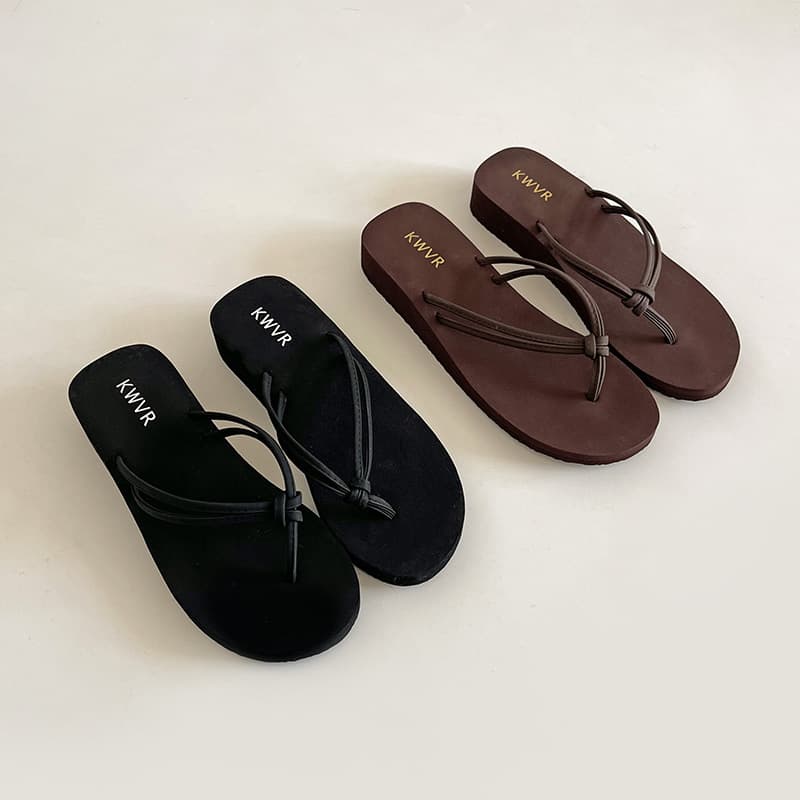 Wedge Heel Double Strap Mid Heel Flip Flops 2026 Women Flat Toe Clip Sandals Beach Anti-slip Sandals