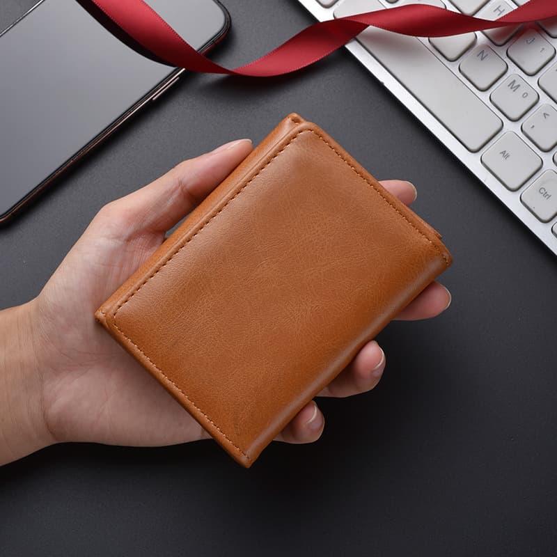 High-End Short Luxury Card Holder with Multiple Slots, Oil Wax Leather Card Case for Men and Women, Vintage Card Wallet, Anti-Magnetic Popular Model