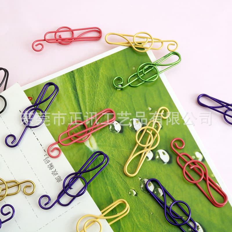 Source Factory 6-color High Note-shaped Eco-friendly Plastic-coated Colorful Novelty Paper Clips Metal Hello Kitty Paper Clips In Stock
