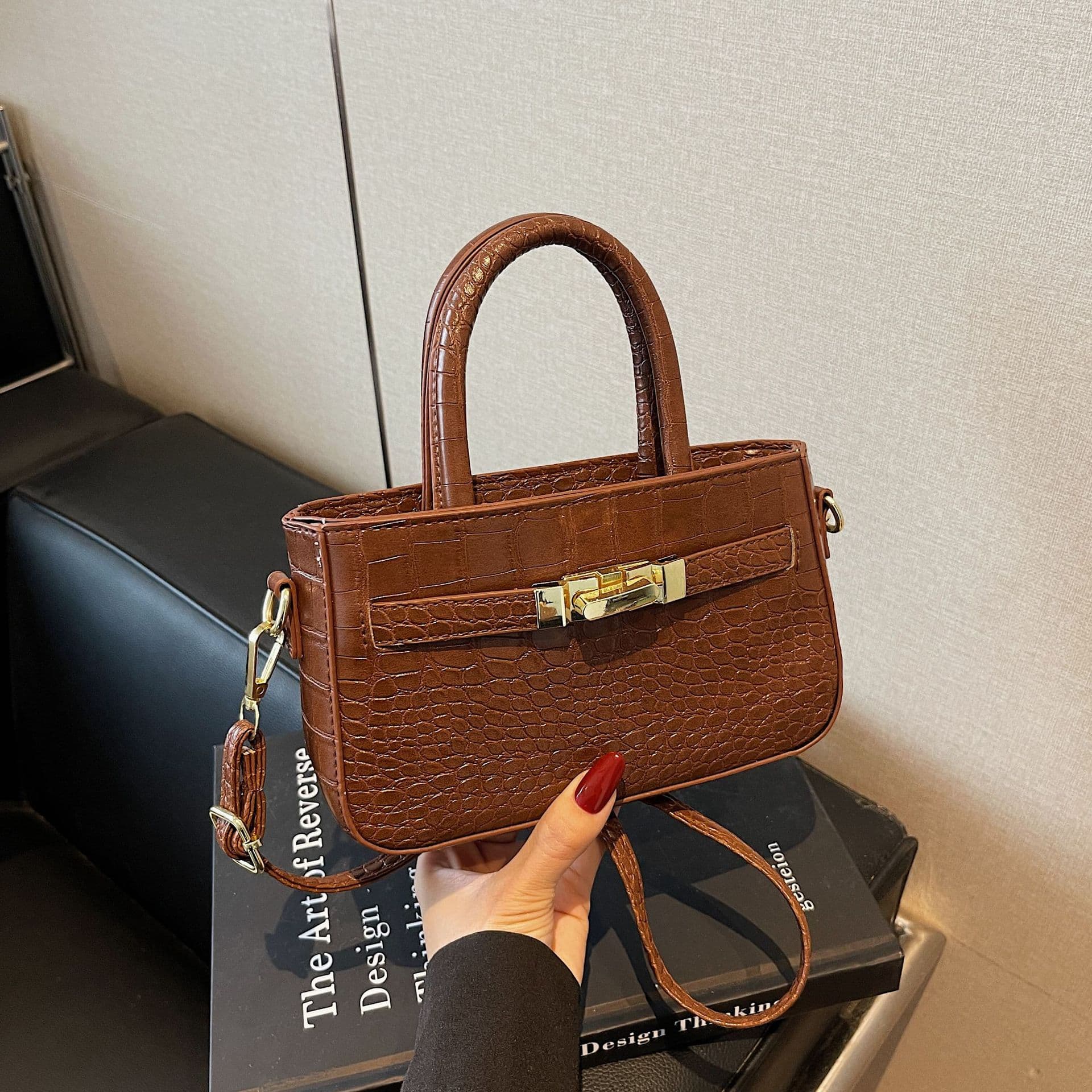 High-End Handbags for Women 2025 New Fashion Cross-Body Kelly Small Square Bag Casual Versatile Platinum Bag