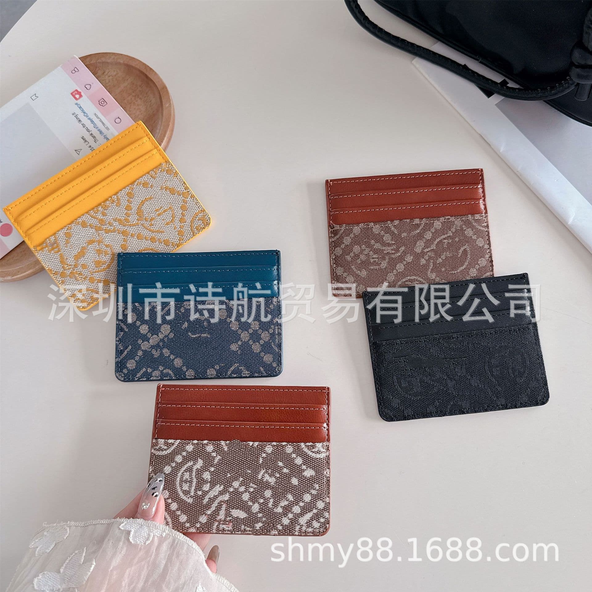Brand Card Holder Card Case Multi-Slot ID Badge Holder Student Couple Unisex Card Sleeve Card Clip