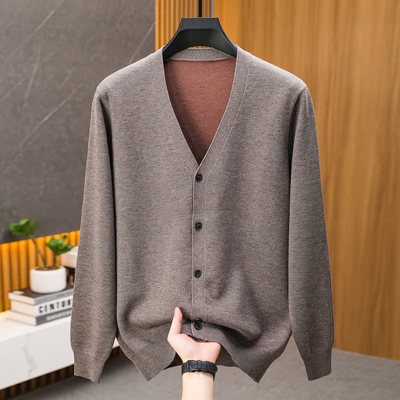 Men's Chunky Wool Sweater for Fall and Winter, High-Grammage Double-Sided Deep V-Neck Cardigan for Middle-Aged and Older Men