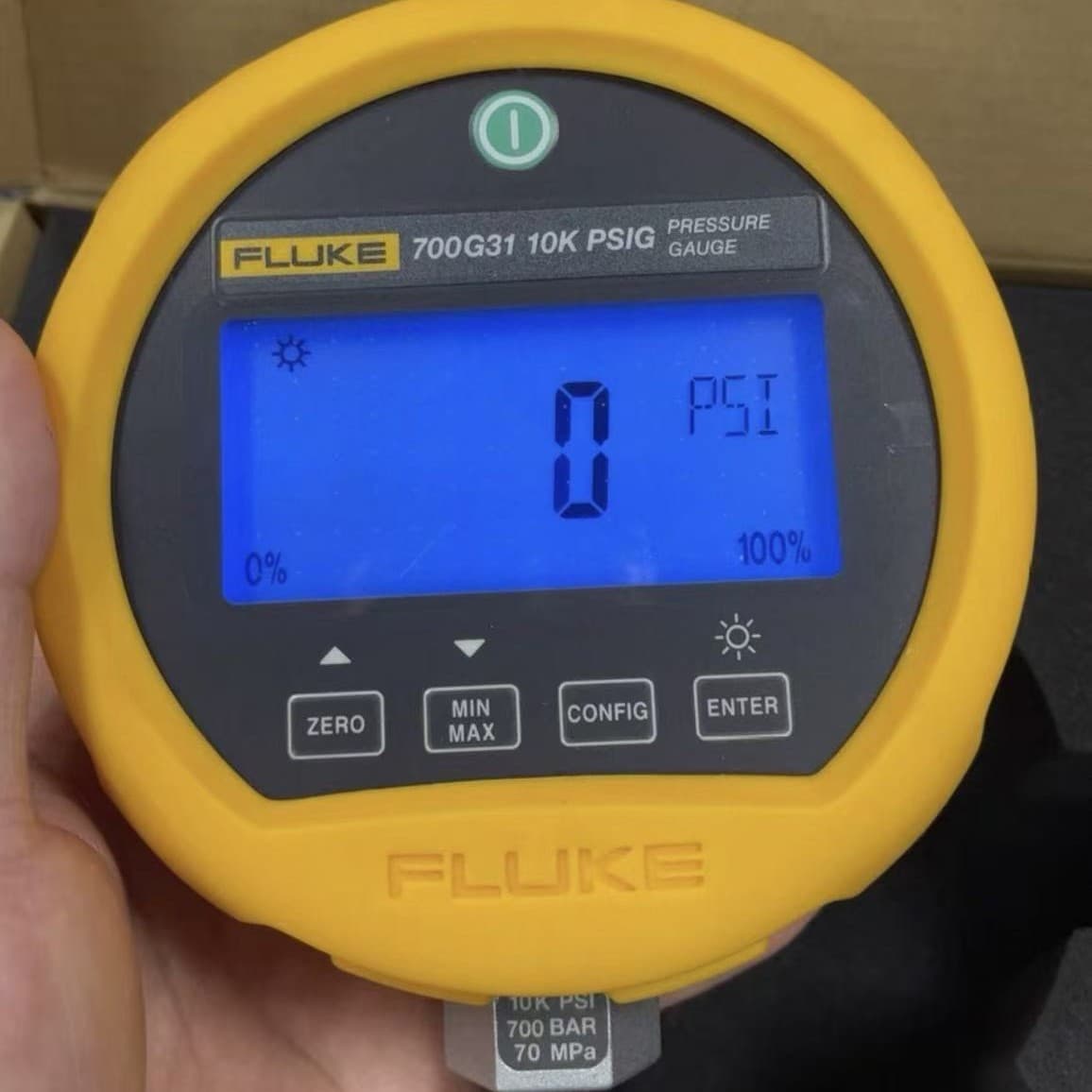 Fluke 700G Series Portable Pressure Calibrator/Calibration Instrument 700G10/700G30