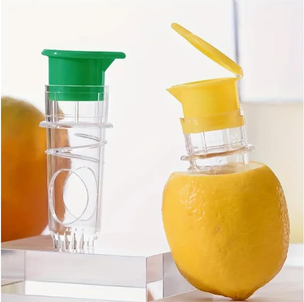 Cross-border Hot Sale Portable Manual Lemon Juicer with Screw Cap Plastic Easy-clean Fresh Juice Maker