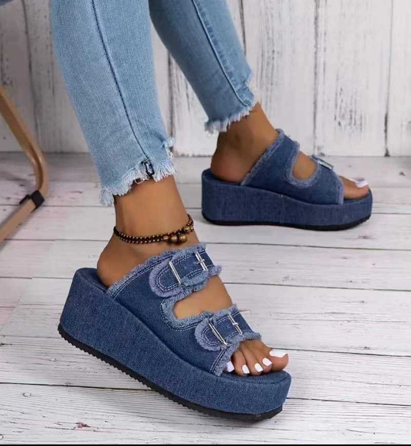 Plus Size Wedge Heel Denim Belt Buckle 2026 New Slip-On Sandals Women Summer Outdoor Thick Sole Slippers
