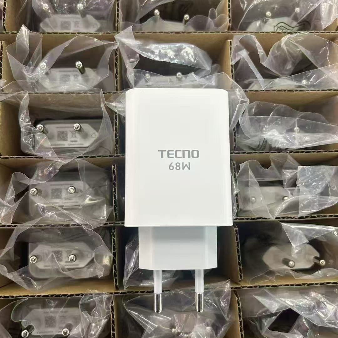 Factory direct sales 45w/68W/70w/mobile phone fast charging charger suitable for Infinix/Tecno mobile phone adaptation