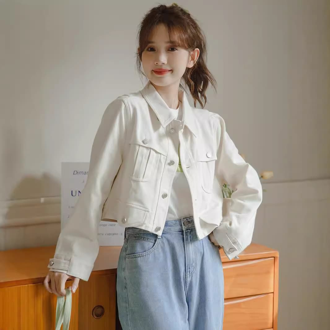 Actual Photo: Autumn Chic High-Waist White Short Denim Jacket for Women, Petite-Friendly Stylish Versatile Denim Top