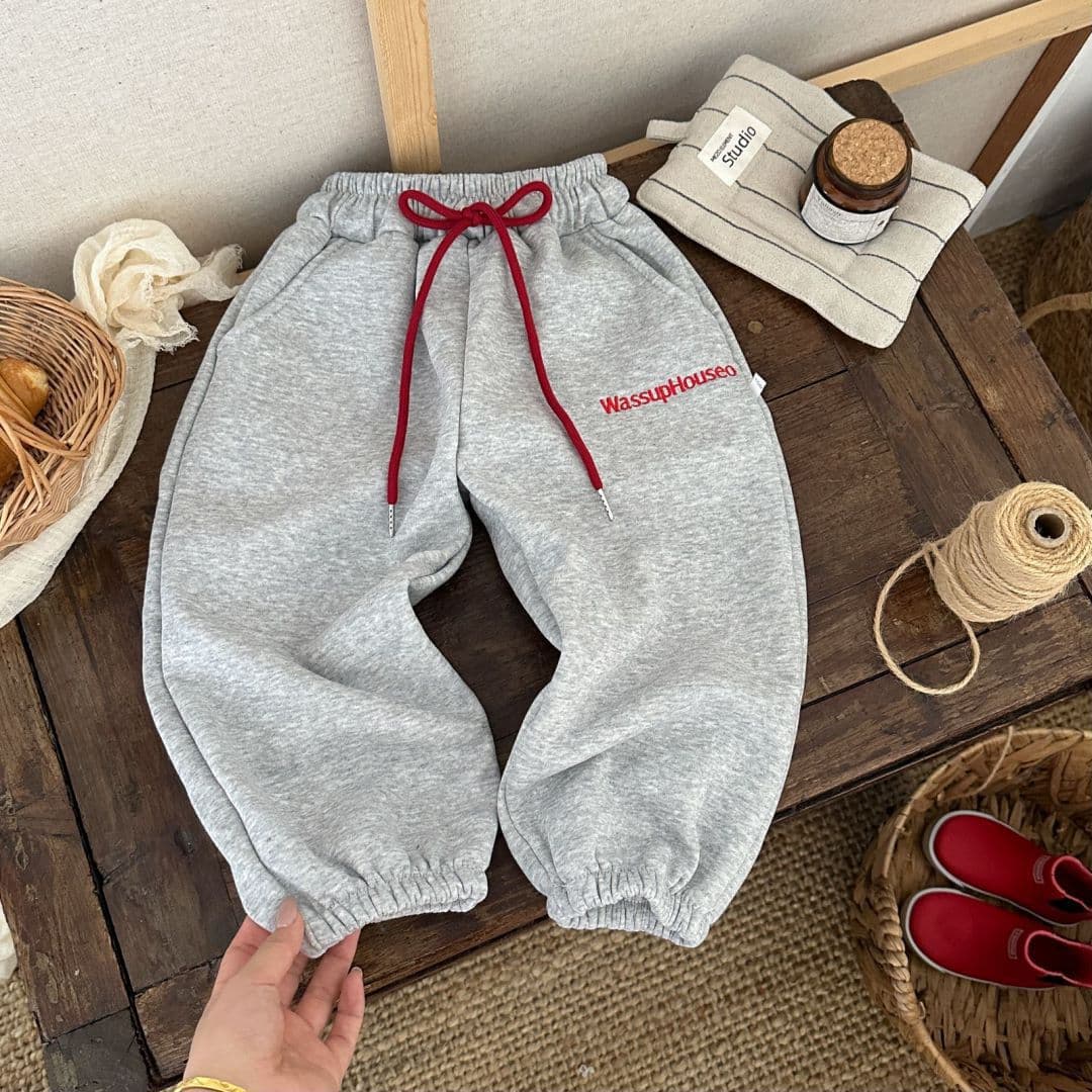 New Spring/Autumn Kids' 9-Length Pants, Korean-Style Embroidered Versatile Drawstring Pants for Boys and Girls, Stylish Sporty Casual Trousers
