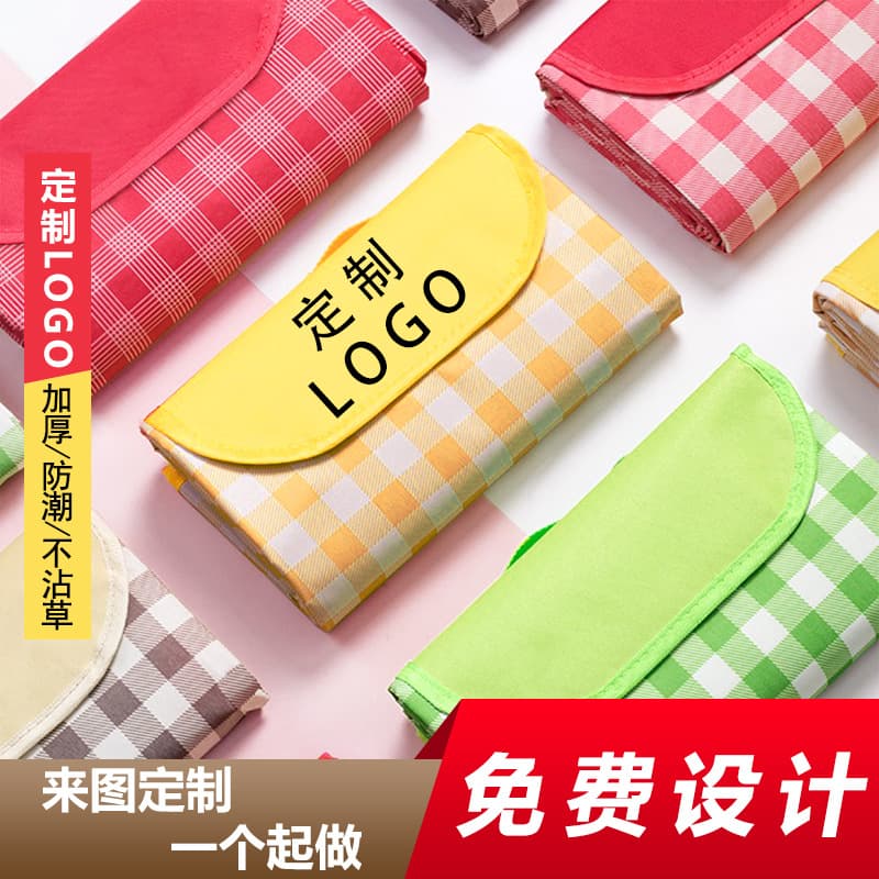 Outdoor Camping Waterproof Ground Mat Portable Moisture-Proof Mat Large Folding PVC Picnic Mat Thickened Picnic Blanket Custom