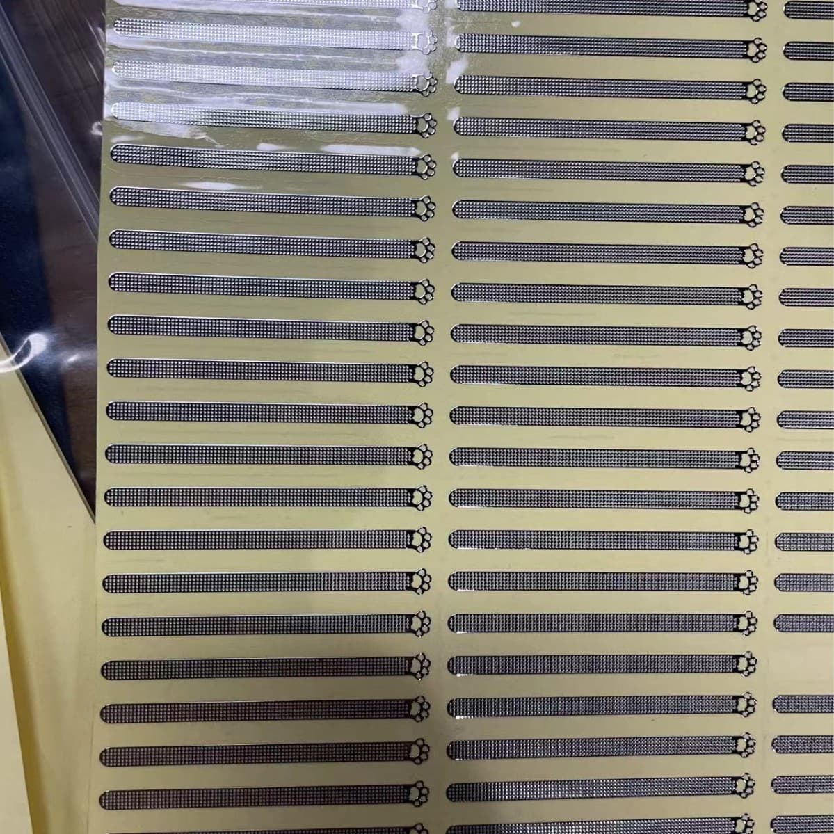 Customized tablet computer speaker, charging port speaker metal nickel label integrated dustproof mesh