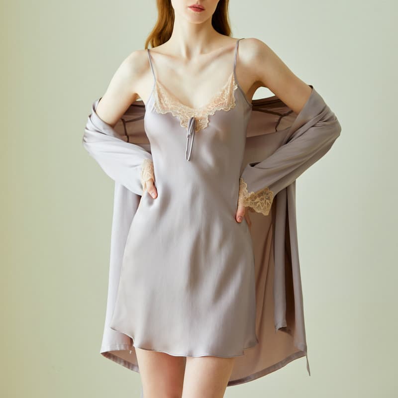 French Style Sexy Lace Silk Pajamas Women's 100 Mulberry Silk Nightgown Home Clothes Summer Sling Nightgown Morning Gown Bathrobe