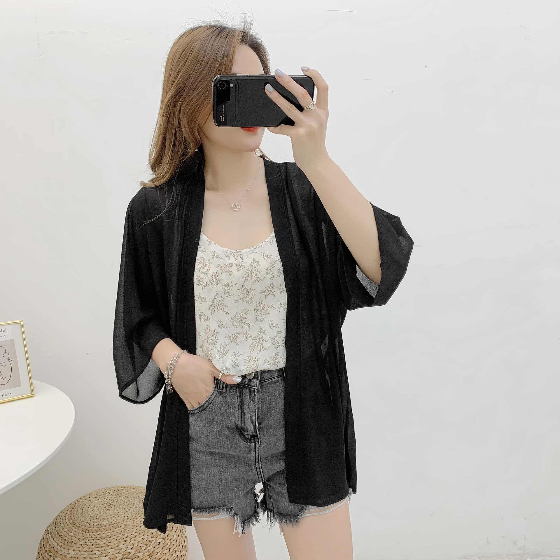 Loose Chiffon Sunscreen Clothing Women's 2021 Summer New Thin Beach Cardigan Coat Solid Color Mid-length Women's Shawl Coat