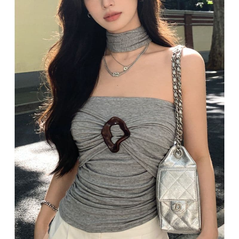 Cross-Border Wholesale Halter Neck Sexy Backless Tube Top in Gray with Buckle Design, Pure Desire Style, One-Shoulder Tank Top with Neck Accessory