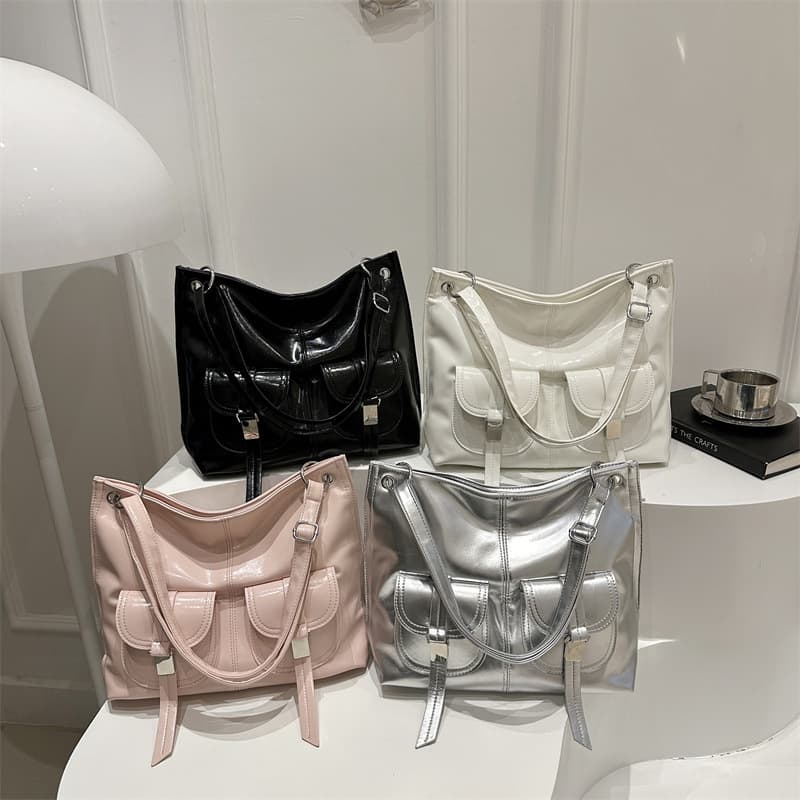 Korean niche underarm bag for women 2025 new fashion retro motorcycle bag versatile high-end crossbody bag shoulder bag