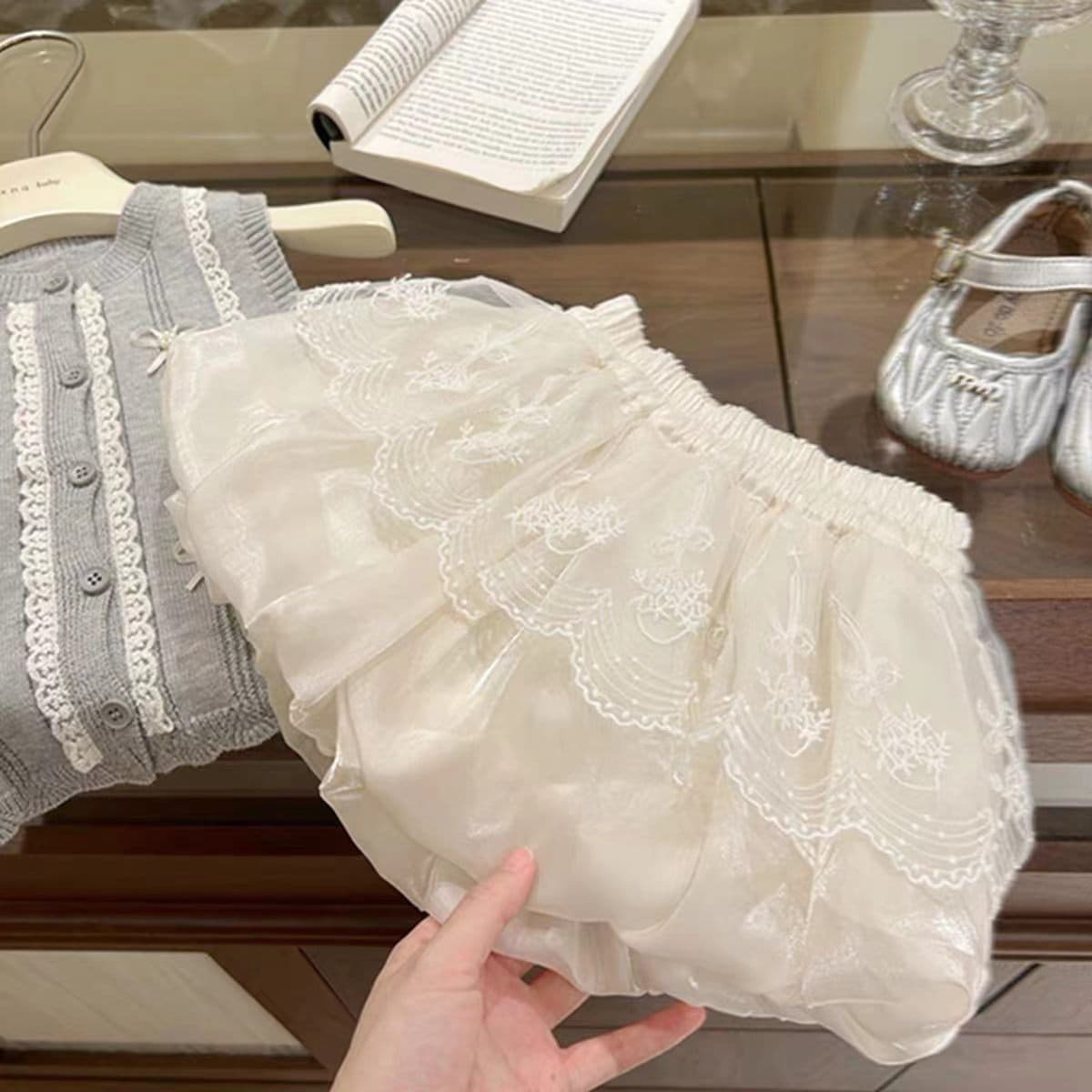 Baby Girl Summer Set 2026 New Style Sweet Lace Trim Tank Top and Ruffle Shorts Two-Piece Outfit