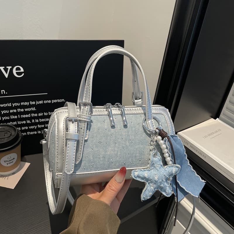 2026 New Style Niche Design Underarm Bag Women's Premium Denim Patchwork Crossbody Bag Fashion Versatile Handbag