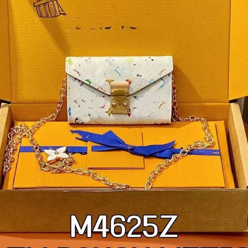 [Original Top Grade] 2026 New Model F Lv Wallet Men's Leather Clutch Passport Holder Long Wallet Coin Purse